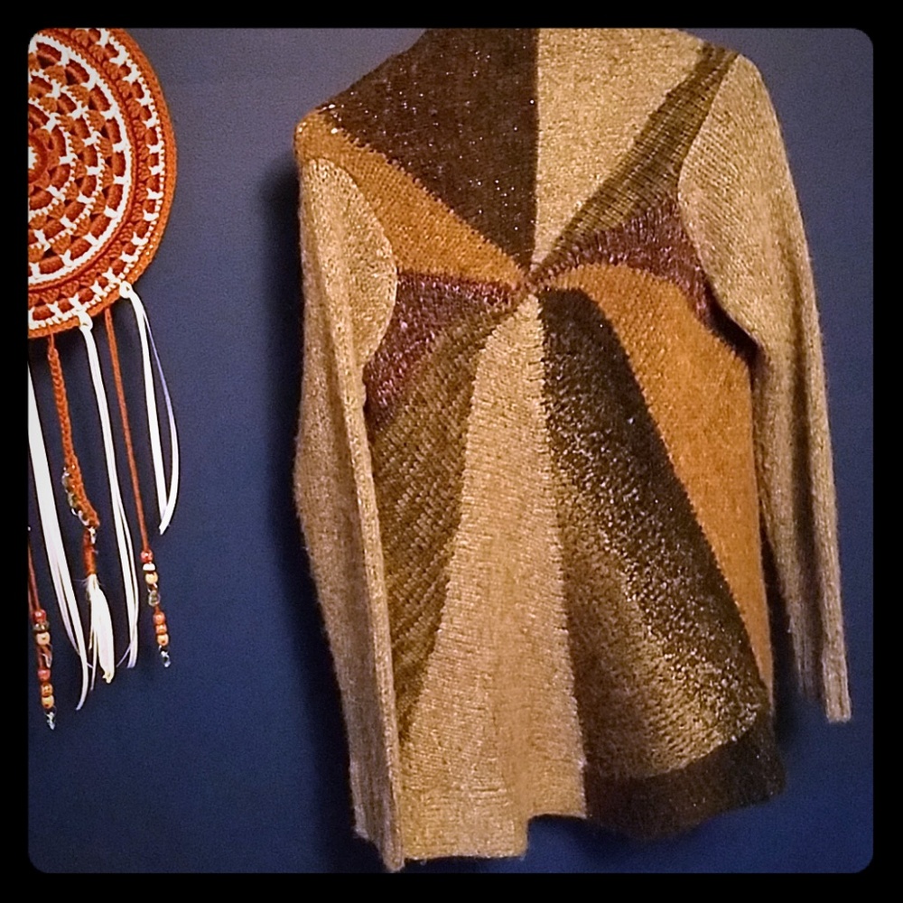 Kenar sweater